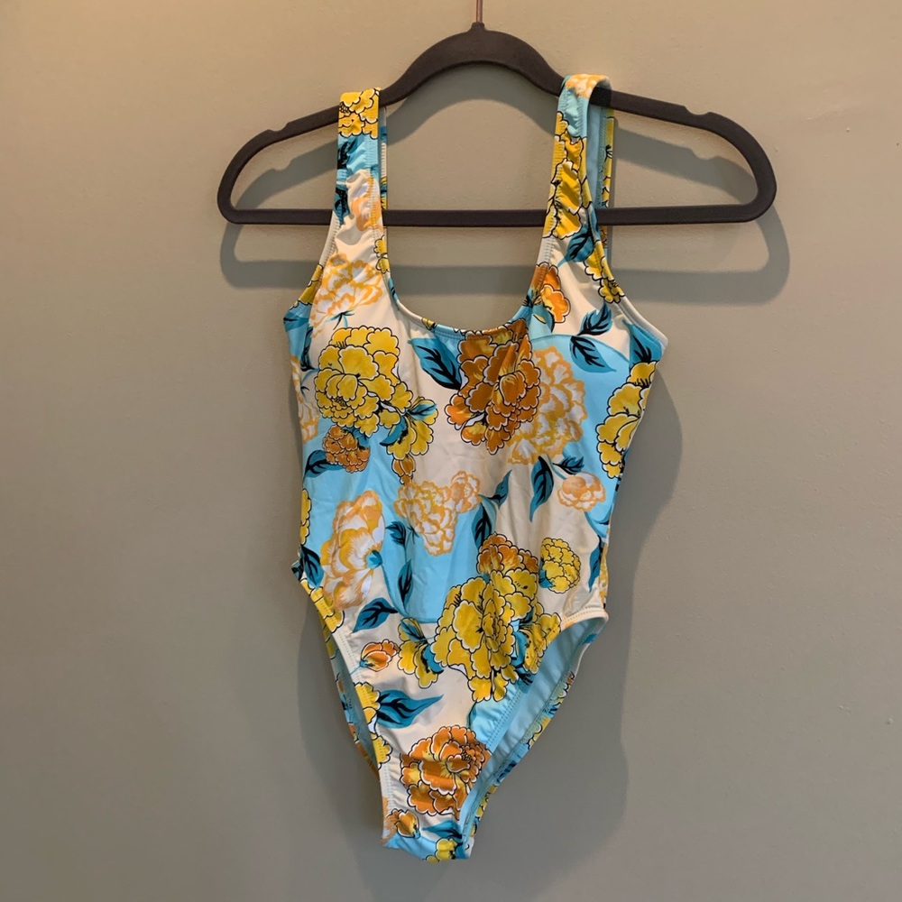 Bikini lab one piece swimsuit size small